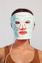 Load image into Gallery viewer, Omnilux Contour Face