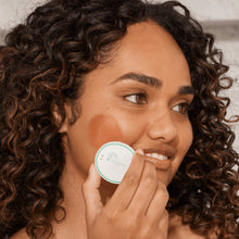 Load image into Gallery viewer, Omnilux Mini Blemish Eraser
